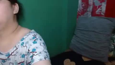 Snapshot of _pinayglamourbum_143xxx_ chatting on June 2026 08:16:02 AM Pinaylovelybum online show from June 2026 08:16:02 AM