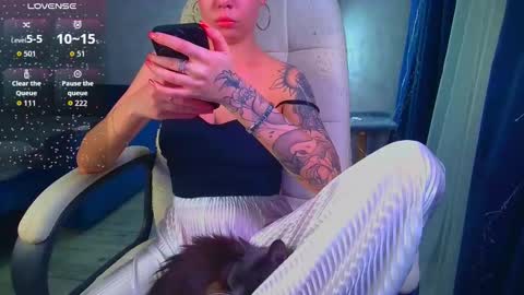 Ilona online show from January 2026 03:38:01 PM