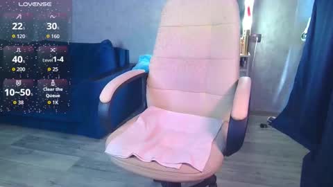 Ilona online show from March 2026 06:41:02 AM