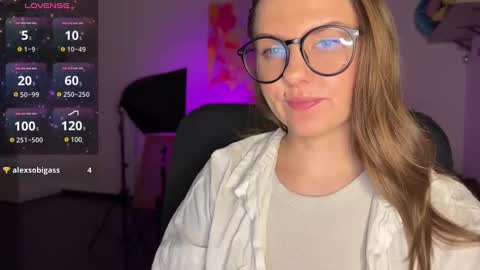  HADLY today day-off see u online 0112  online show from February 2025 05:26:01 PM