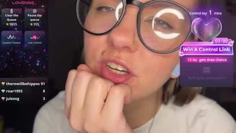  HADLY today day-off see u online 0112  online show from March 2025 08:41:02 PM