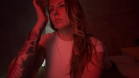  HADLY today day-off see u online 0112  online show from November 2025 02:43:02 PM