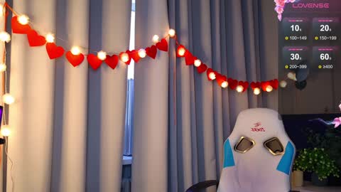 im Amy online show from February 2025 09:36:01 AM