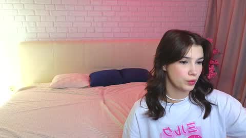 Merlizz Eva Jane Mila Nicole  left to right  online show from February 2025 05:36:02 AM