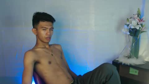 _rellvanxx online show from March 2025 01:09:01 PM
