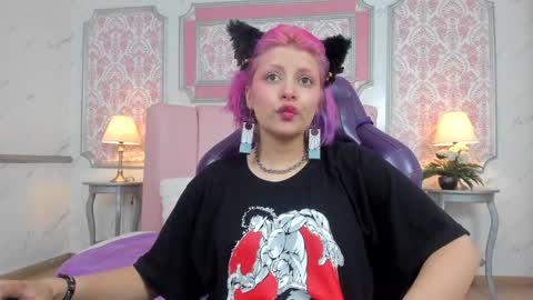 Snapshot of _saakuraa_ chatting on December 2024 08:11:01 PM 1430 2100 -5 online show from December 2024 08:11:01 PM