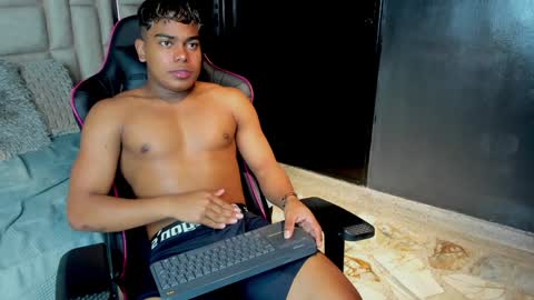 _sammy_ice online show from February 2025 04:16:02 AM