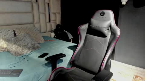 _sammy_ice online show from February 2025 11:02:01 AM