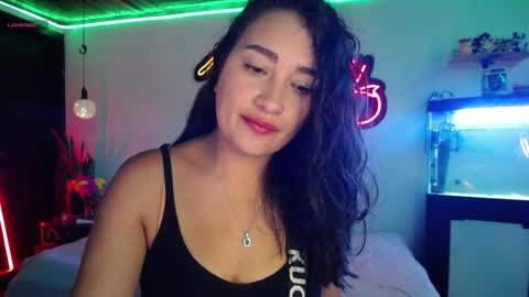 Snapshot of _santalove_ chatting on January 2025 08:09:01 PM SantaLove online show from January 2025 08:09:01 PM