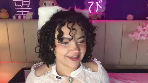 Snapshot of _sarahrose chatting on April 2026 04:38:01 AM Sara online show from April 2026 04:38:01 AM