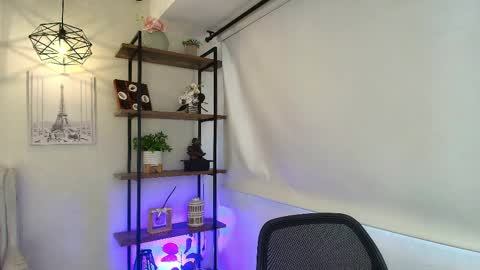 Sassy Girl online show from March 2026 06:29:01 PM