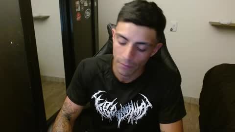 Snapshot of _schnnneider_ chatting on April 2026 10:58:01 PM SCHNEIDER online show from April 2026 10:58:01 PM