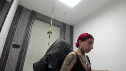 Snapshot of _selene_red chatting on June 2026 01:50:01 AM Selene online show from June 2026 01:50:01 AM