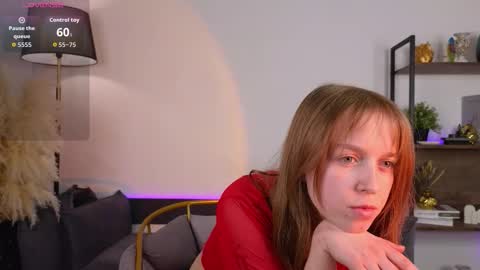 Snapshot of _selestia_ chatting on March 2026 01:58:02 PM Selestia online show from March 2026 01:58:02 PM