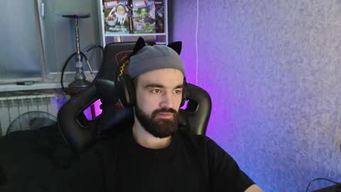 Ask me online show from October 2025 05:02:02 PM