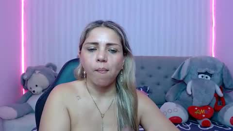 Snapshot of _sexyredhead_ chatting on February 2025 03:23:02 PM KATA online show from February 2025 03:23:02 PM