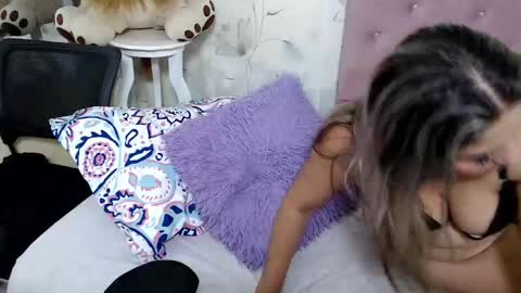 Snapshot of _sexyredhead_ chatting on March 2025 09:48:02 PM KATA online show from March 2025 09:48:02 PM