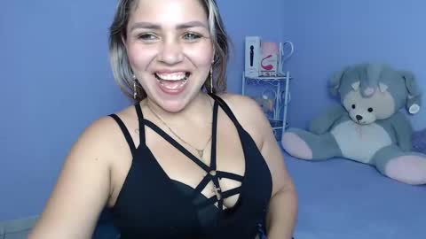 Snapshot of _sexyredhead_ chatting on March 2025 12:15:01 PM KATA online show from March 2025 12:15:01 PM