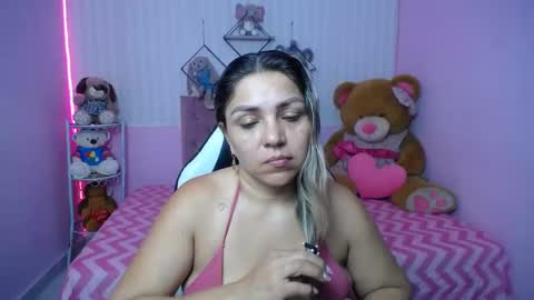 Snapshot of _sexyredhead_ chatting on September 2025 12:16:01 PM KATA online show from September 2025 12:16:01 PM