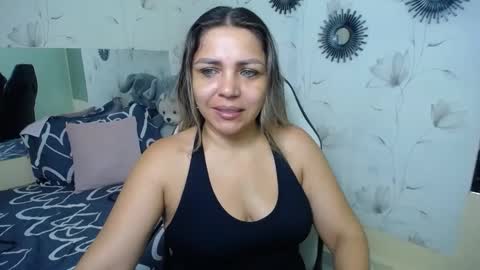 Snapshot of _sexyredhead_ chatting on October 2025 12:03:02 PM KATA online show from October 2025 12:03:02 PM