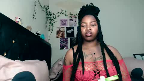 Snapshot of _sexysquirter chatting on April 2026 08:48:02 PM _sexysquirter online show from April 2026 08:48:02 PM