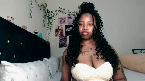 Snapshot of _sexysquirter chatting on May 2026 09:57:02 PM _sexysquirter online show from May 2026 09:57:02 PM
