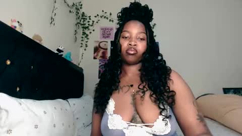Snapshot of _sexysquirter chatting on May 2026 10:05:02 PM _sexysquirter online show from May 2026 10:05:02 PM