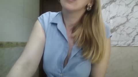  SexyXSveta  online show from April 2026 05:06:01 AM