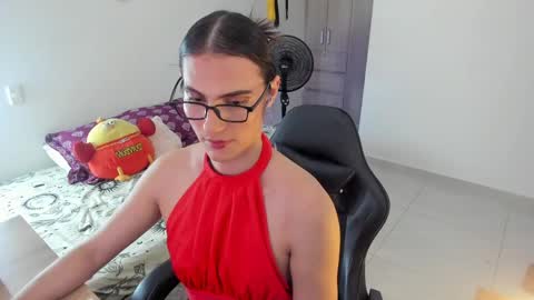 Snapshot of _shantallskinny_ chatting on May 2026 05:25:02 AM Shantall online show from May 2026 05:25:02 AM