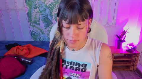 Snapshot of _sharlotte777 chatting on May 2026 02:02:02 PM _sharlotte777 online show from May 2026 02:02:02 PM