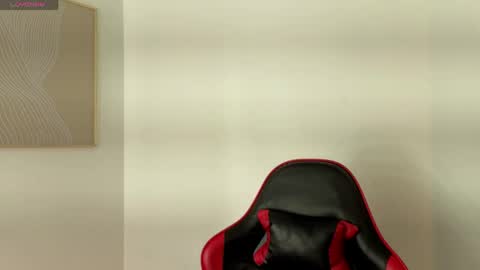 Snapshot of _sharlotte777 chatting on May 2026 01:51:01 PM _sharlotte777 online show from May 2026 01:51:01 PM
