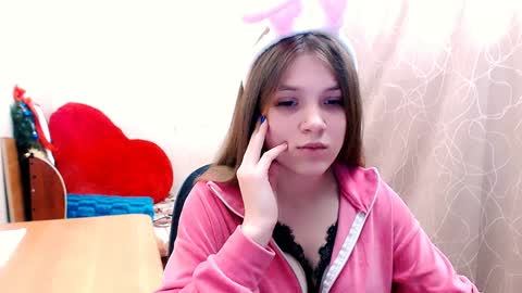 Snapshot of _shy_bunny__ chatting on January 2025 12:52:01 PM Mari online show from January 2025 12:52:01 PM
