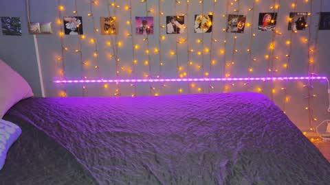 NATHANPVT IS OPEN online show from December 2024 11:11:02 AM