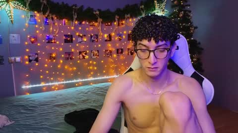 NATHANPVT IS OPEN online show from January 2025 09:15:02 AM