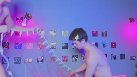 NATHANPVT IS OPEN online show from January 2025 02:30:02 PM