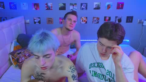 NATHANPVT IS OPEN online show from January 2025 06:03:01 PM