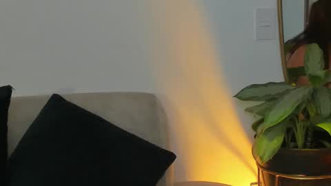 _silvia_vega_ online show from September 2025 02:35:01 AM