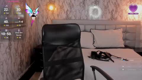 Lana  online show from October 2025 03:27:01 AM