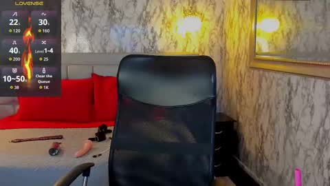 Lana  online show from November 2025 01:39:01 AM