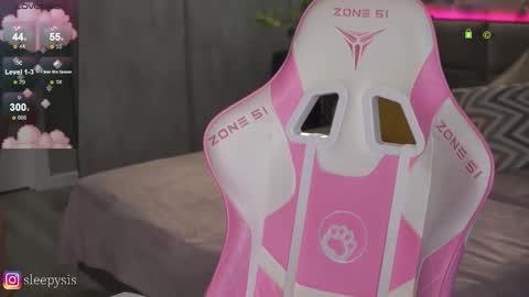 Ann online show from September 2025 01:33:02 PM