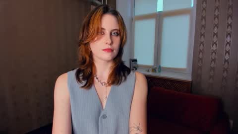 Liz online show from November 2025 09:19:01 AM