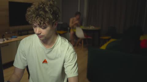 Snapshot of _sopranos_ chatting on February 2025 03:00:02 AM OLIVERpvt is open online show from February 2025 03:00:02 AM