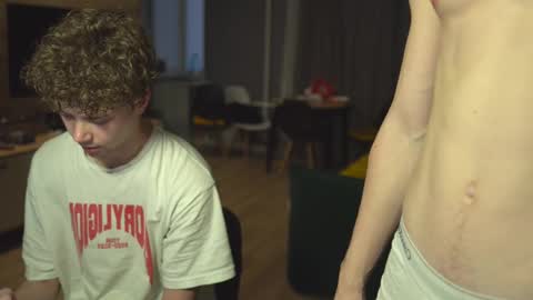 Snapshot of _sopranos_ chatting on February 2025 03:51:01 AM OLIVERpvt is open online show from February 2025 03:51:01 AM