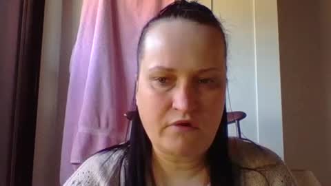 Melisa online show from February 2025 10:07:01 AM