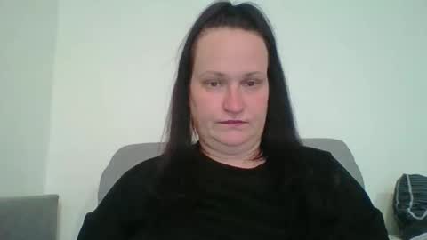 Melisa online show from October 2025 07:36:02 PM