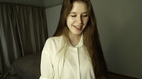 Snapshot of _stella_grace_ chatting on April 2026 10:57:02 AM Stella Grace online show from April 2026 10:57:02 AM