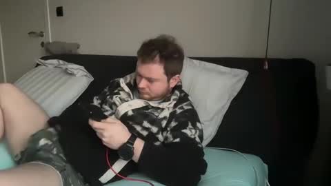 _stevie___ online show from March 2025 05:25:01 PM