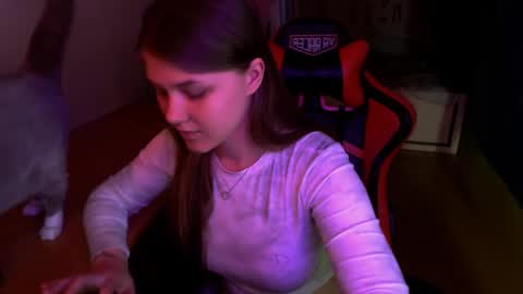 Snapshot of _sweet_foxy_ chatting on May 2026 02:15:02 PM Mari online show from May 2026 02:15:02 PM
