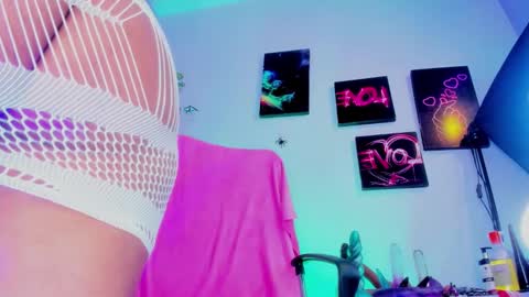 Kuromi online show from October 2025 05:21:02 AM