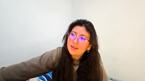 Snapshot of _sweet_melodyy chatting on January 2026 01:20:02 AM _sweet_melodyy online show from January 2026 01:20:02 AM